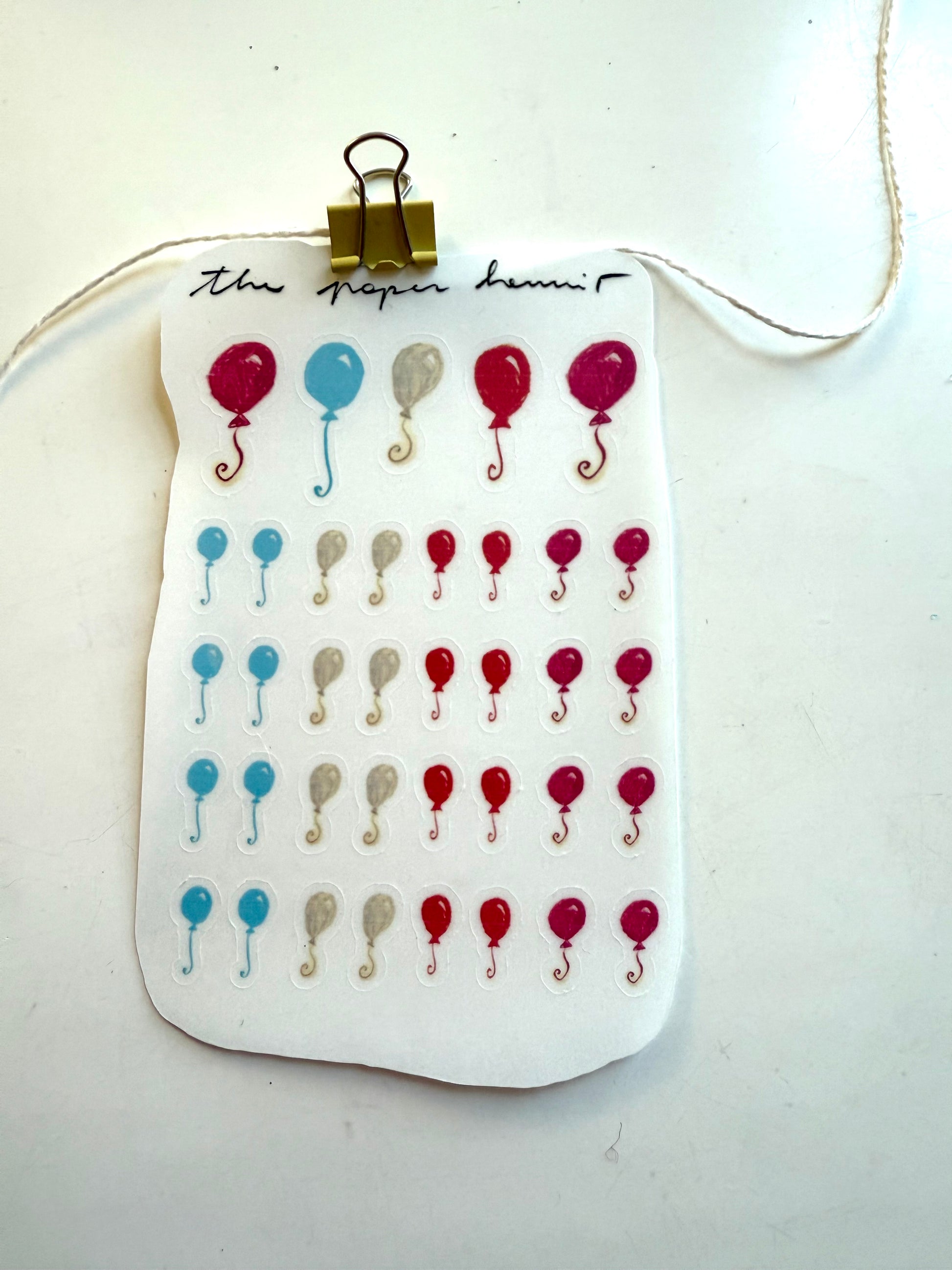 Balloons 3 colors - from pastels doodles